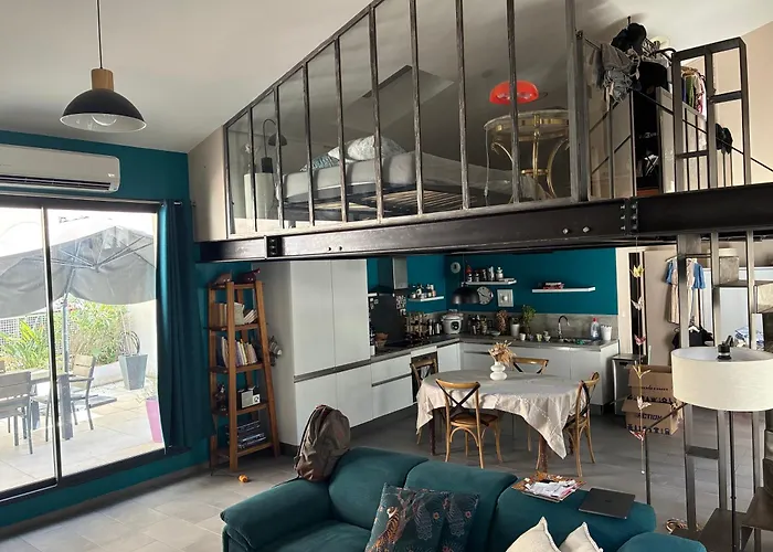 Arenes Privilege Apartment *