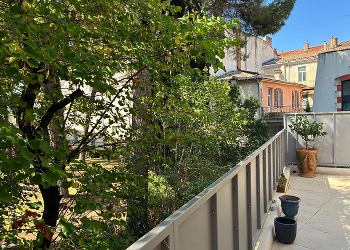 Arenes Privilege Apartment